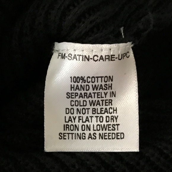 GNW Black Sweater W/Ruffles at Wrist- Size XL - Picture 7 of 7